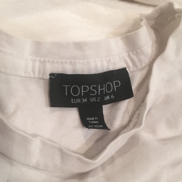 TopShop NYC Cropped Graphic Tee CropTop TShirt - Picture 3 of 3